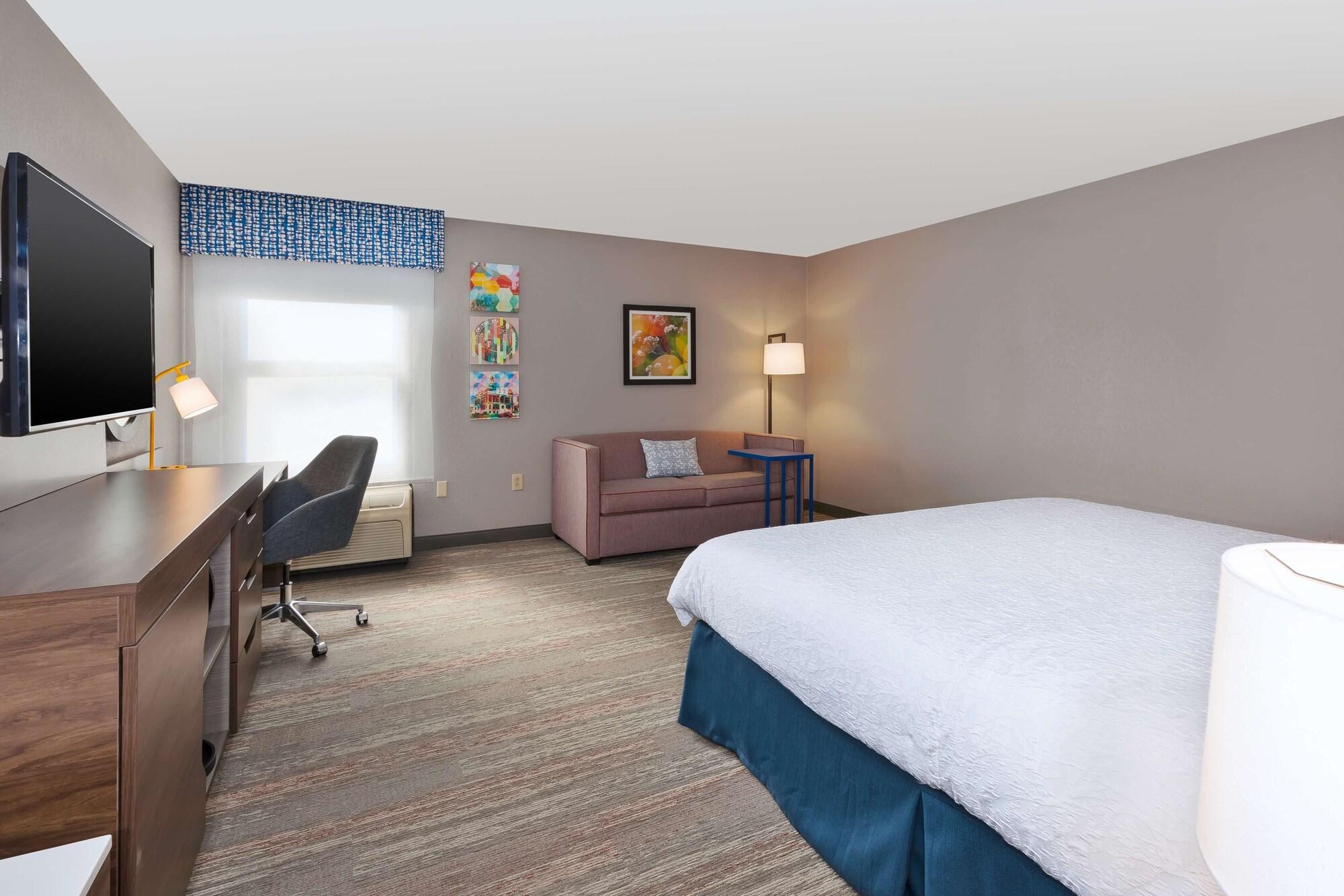 Hampton Hotel