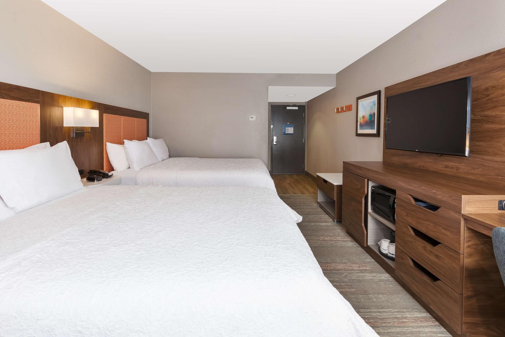 Hotel Hampton